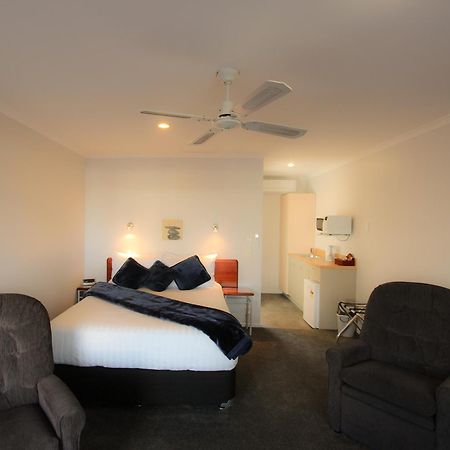 Bk'S Magnolia Motor Lodge Whanganui Kültér fotó