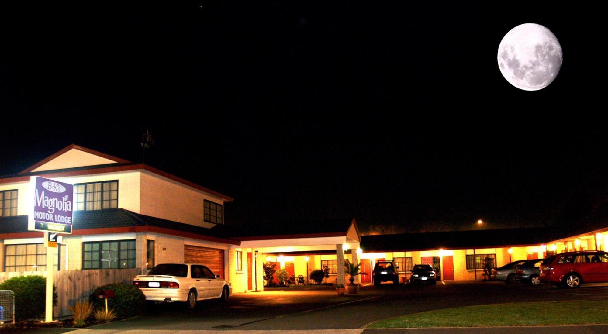 Bk'S Magnolia Motor Lodge Whanganui Kültér fotó